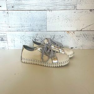 Andia Fora White Leather Sneakers Size 36